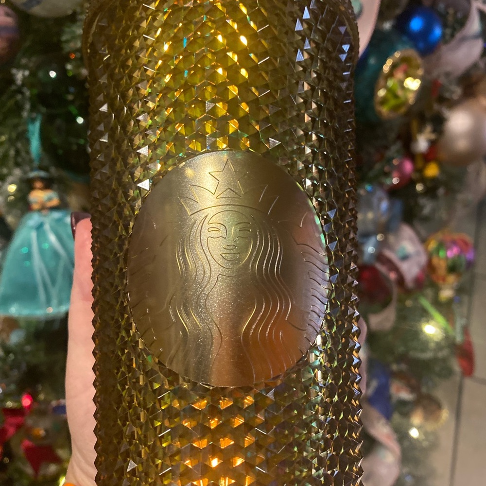 Disney World 50th Anniversary Celebration Grand Finale Starbucks Gold Tumbler✨ - Picture 2 of 5